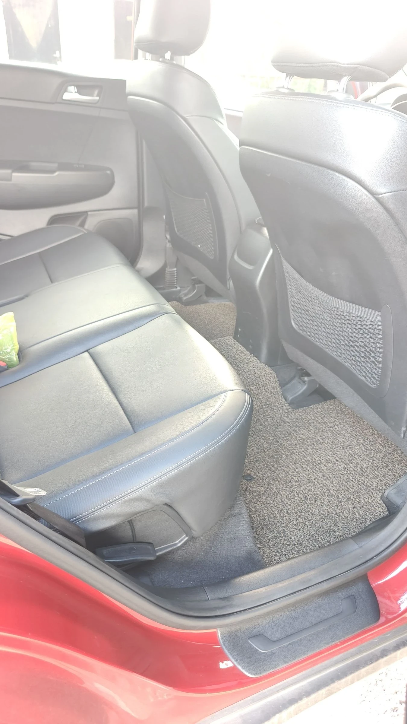 Kia Sportage 1, 7 D Лизинг, снимка 16 - Автомобили и джипове - 54853284