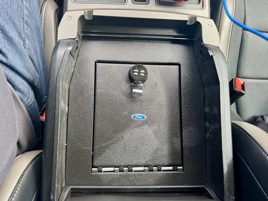 Ford F150 RAPTOR* SUPERCREW* CARPLAY* ПОДГРЕВ* ОБДУХВАНЕ, снимка 11 - Автомобили и джипове - 54972772