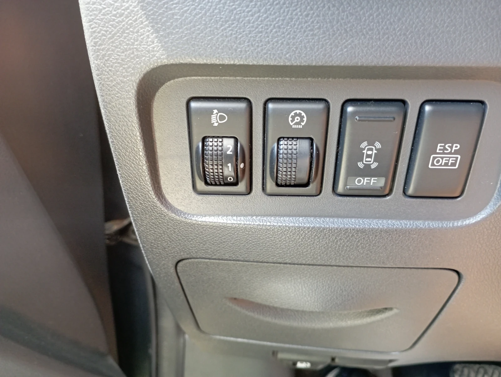 Renault Koleos 2.0 dci 4x4, снимка 11 - Автомобили и джипове - 55058364