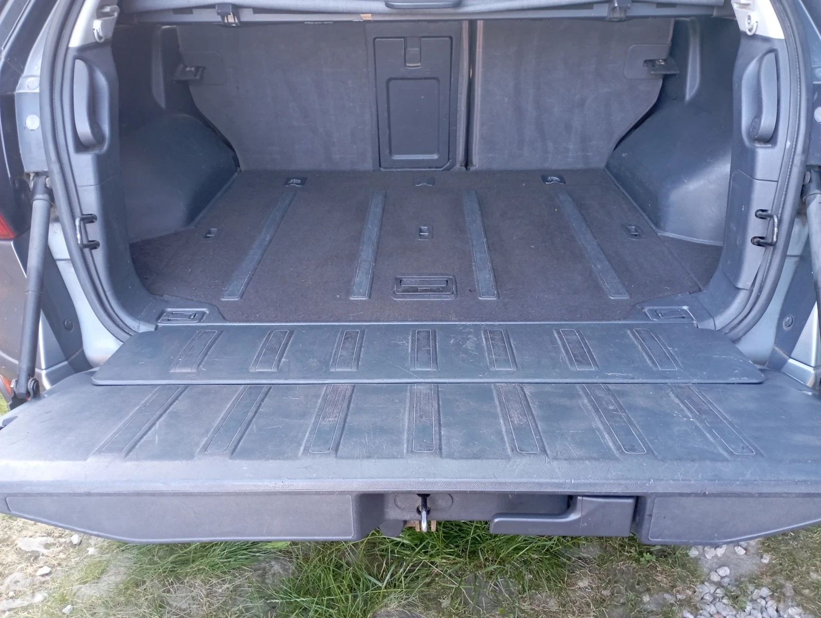 Renault Koleos 2.0 dci 4x4, снимка 17 - Автомобили и джипове - 55058364