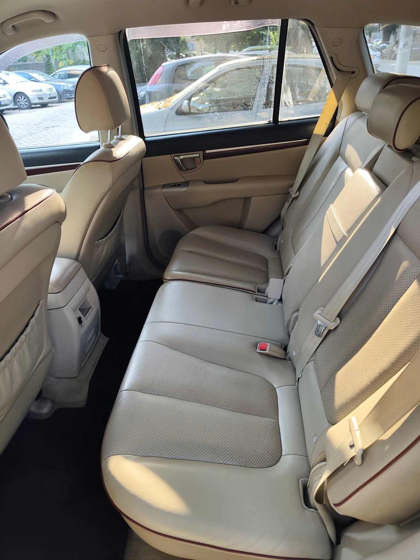 Hyundai Santa fe 4WD, снимка 10 - Автомобили и джипове - 55772353
