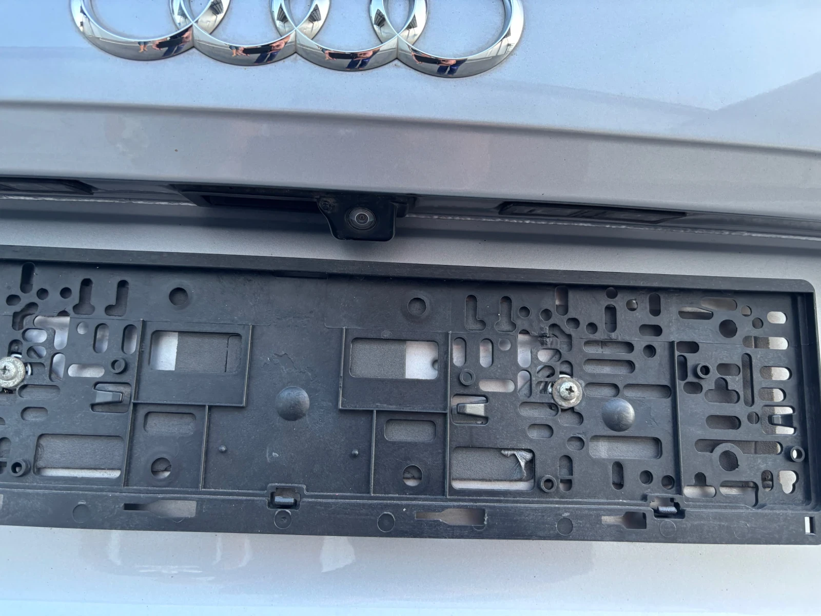 Audi Q5 40 2.0TDI Дистроник Дигитал, снимка 14 - Автомобили и джипове - 56049130