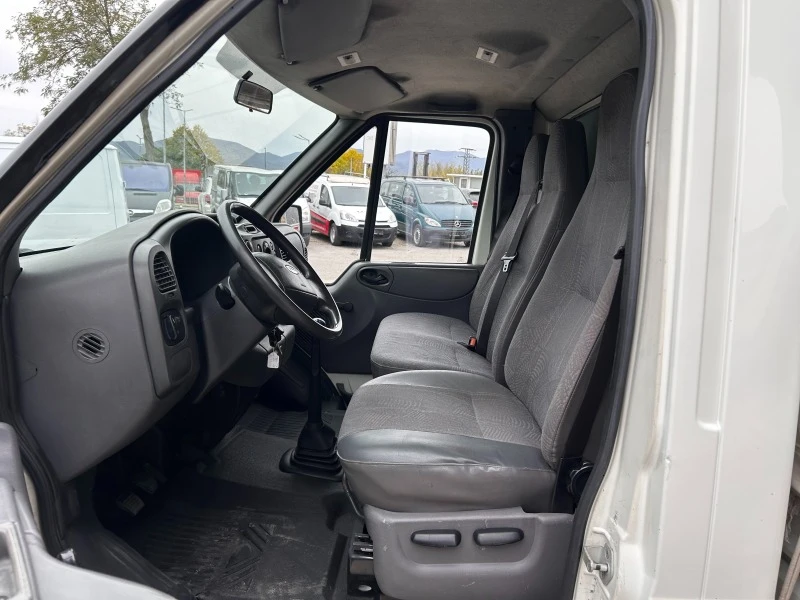 Ford Transit 2.4TD до 3,5т. 4,16м. 2 щори  внос Италия , снимка 12 - Бусове и автобуси - 42610958