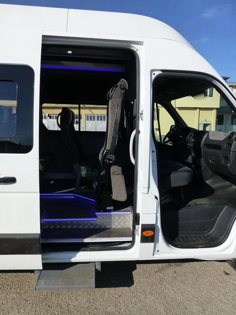 Renault Master L4H3 НОВ 18места ЕВРО6, снимка 2 - Бусове и автобуси - 22491824