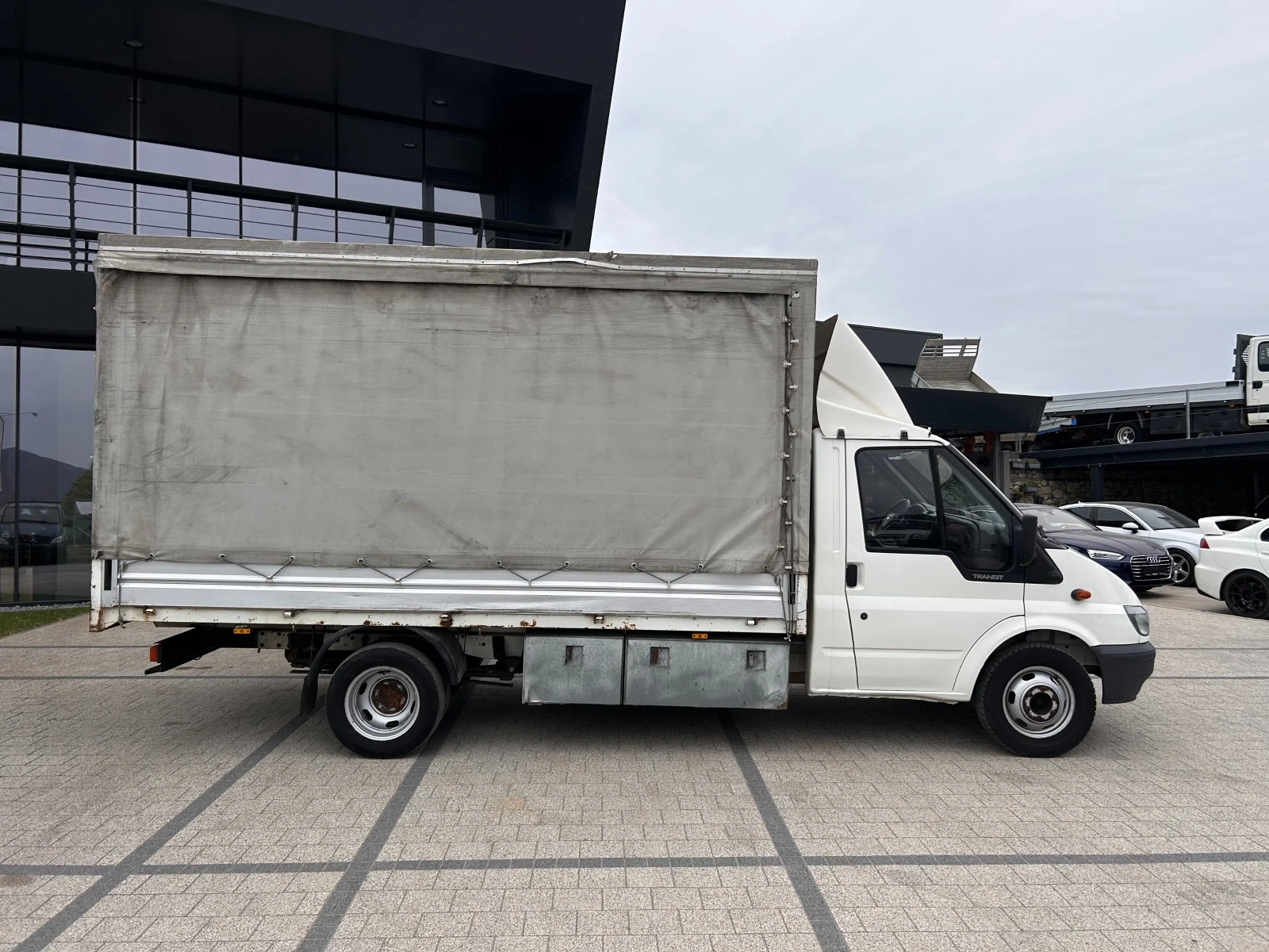 Ford Transit 2.4TD до 3,5т. 4,16м. 2 щори  внос Италия  - изображение 6