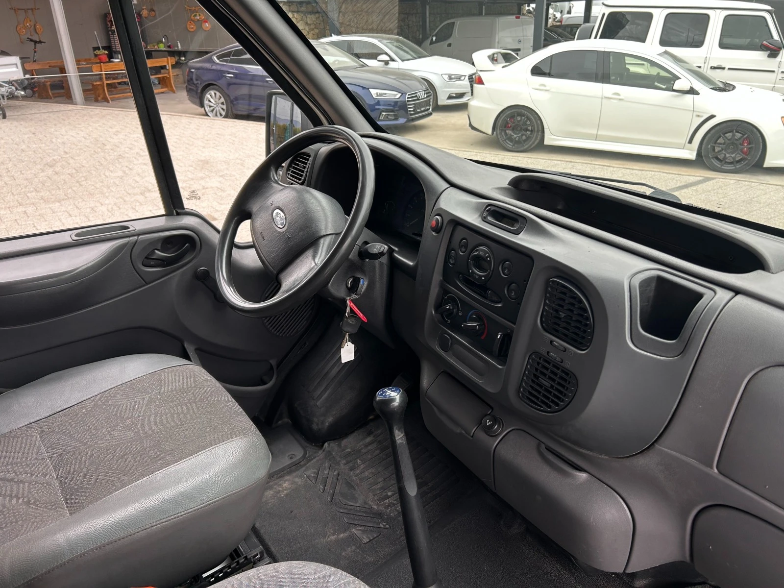 Ford Transit 2.4TD до 3,5т. 4,16м. 2 щори  внос Италия  - изображение 10