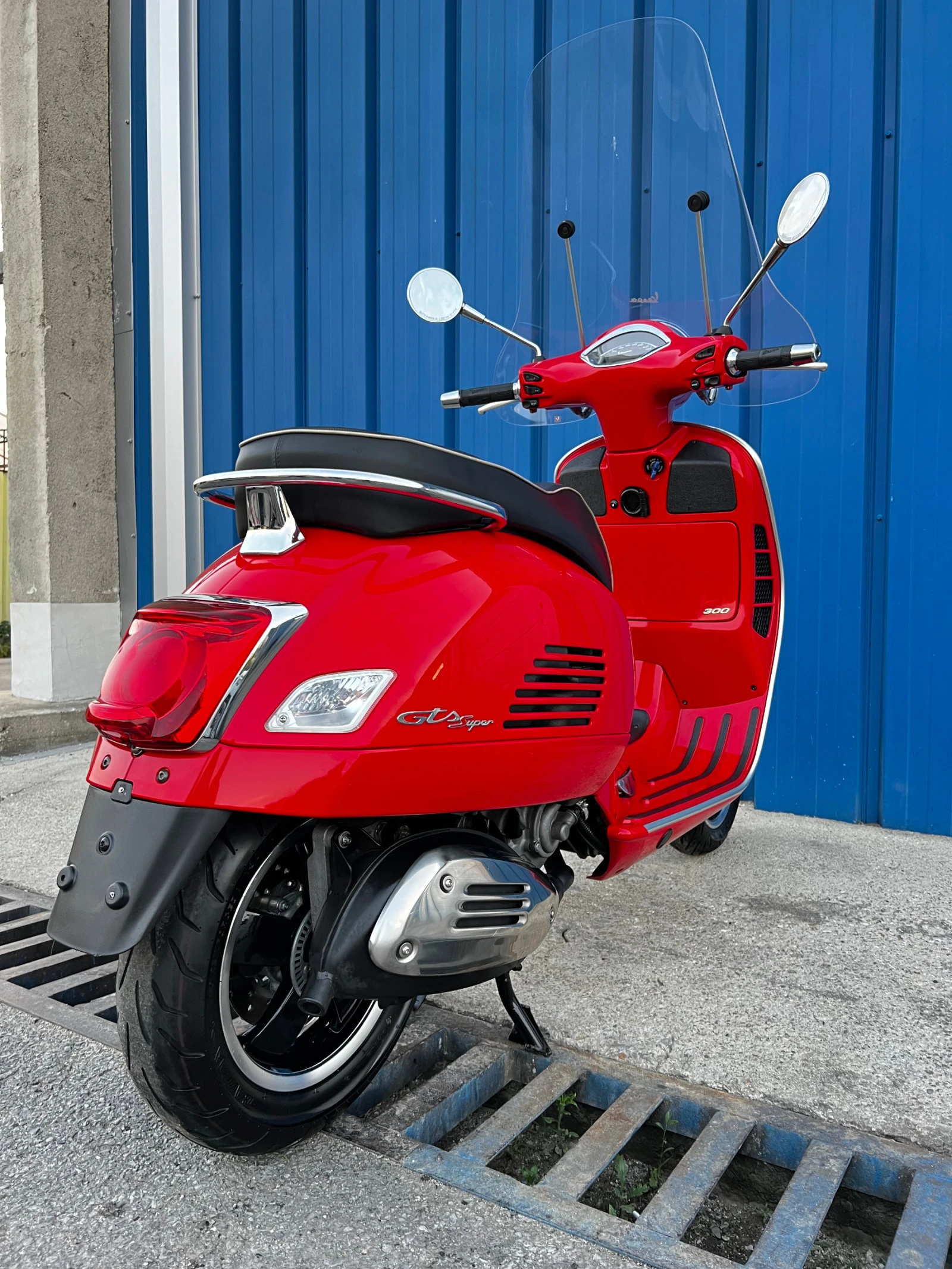 Vespa GTS 300i Super - изображение 5