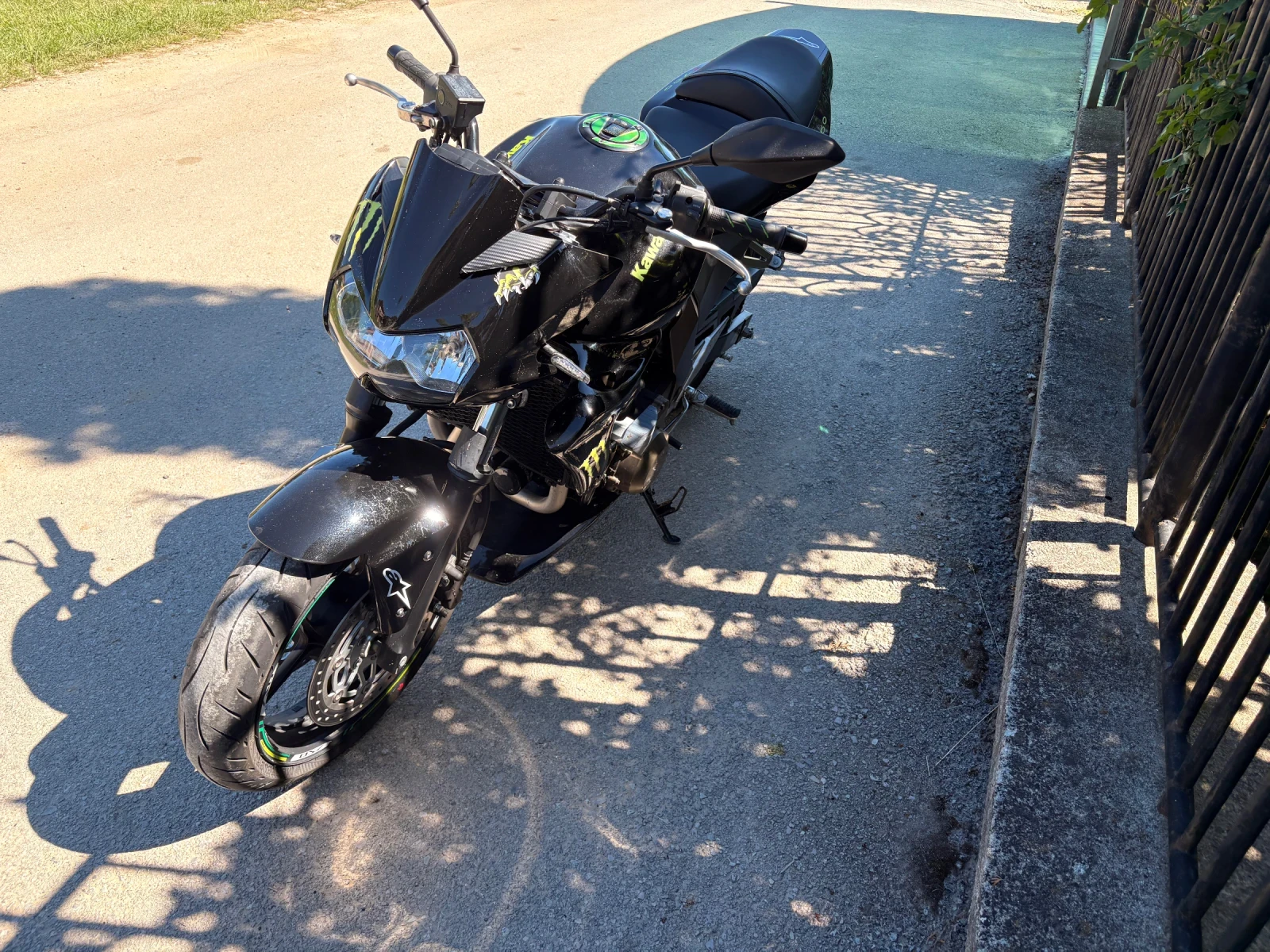 Kawasaki Z Z750, снимка 3 - Мотоциклети и мототехника - 54911145
