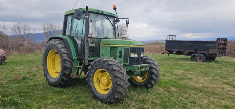Трактор John Deere 6400 105кс 4х4 нов внос от Италия, снимка 8 - Селскостопанска техника - 44764782