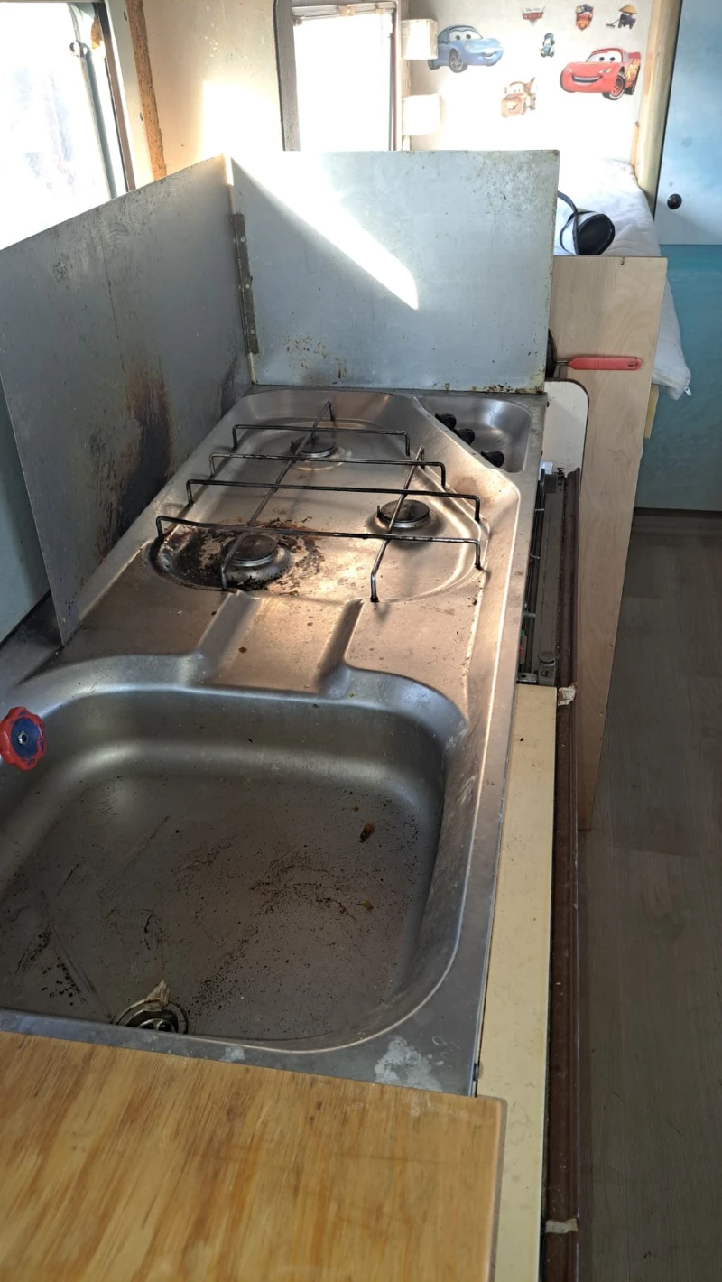 Кемпер Arca, снимка 2 - Каравани и кемпери - 53223173