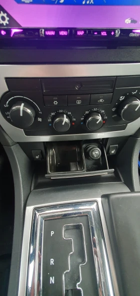 Chrysler 300c, снимка 16