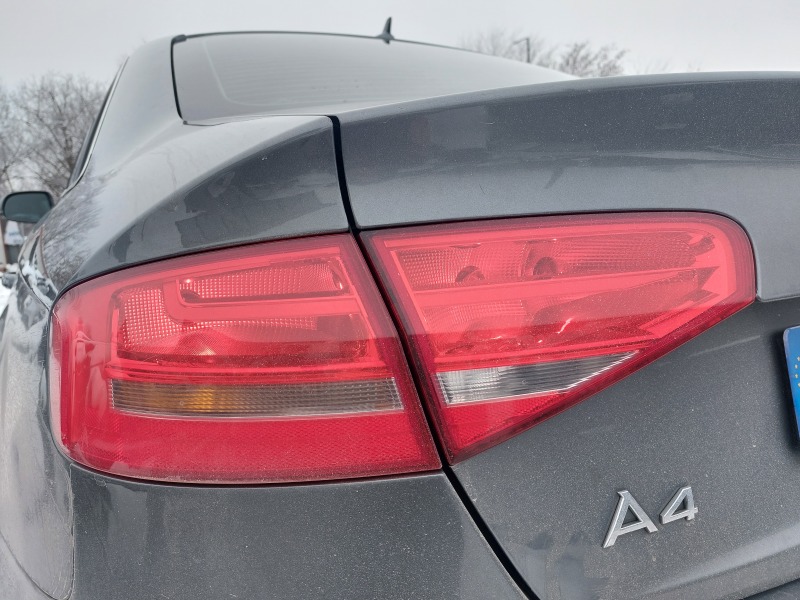 Audi A4 B8 Facelift 2.0 TDI CVT, снимка 14 - Автомобили и джипове - 43950393