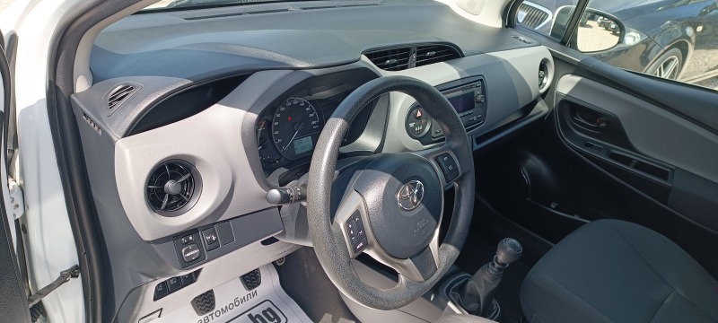 Toyota Yaris 1.4D4D, снимка 11 - Автомобили и джипове - 45407671