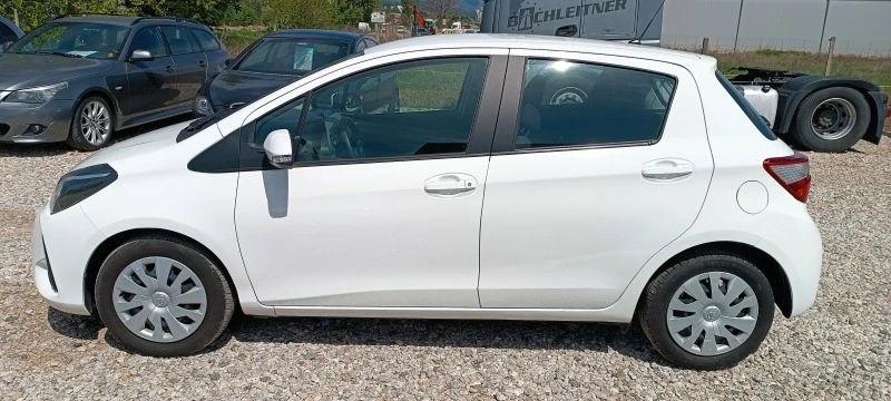 Toyota Yaris 1.4D4D, снимка 7 - Автомобили и джипове - 45407671