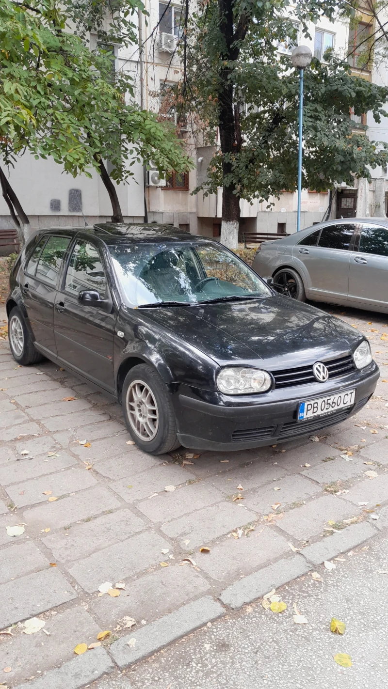 VW Golf 1.9tdi, снимка 8 - Автомобили и джипове - 47393916