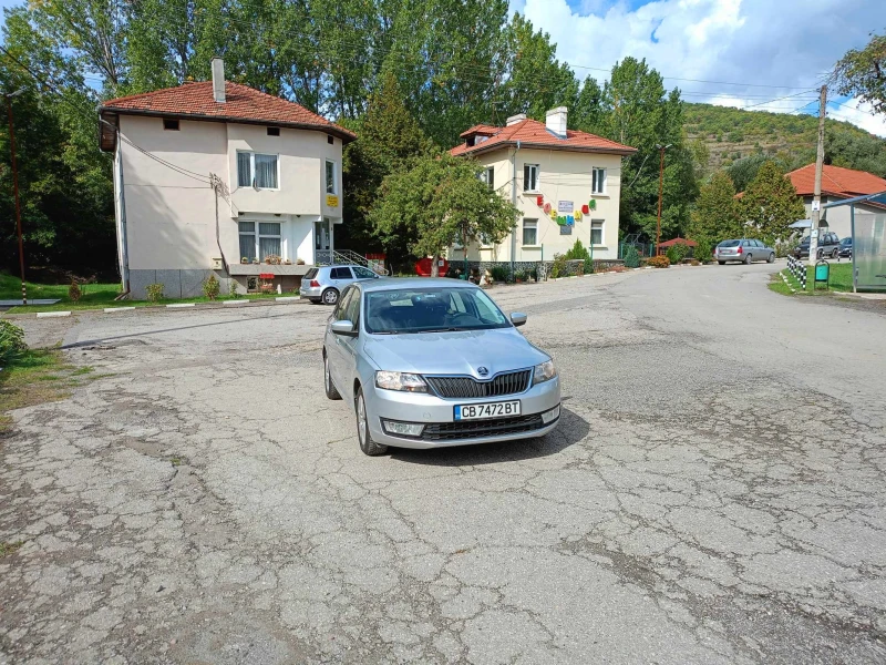 Skoda Rapid, снимка 3 - Автомобили и джипове - 47635075