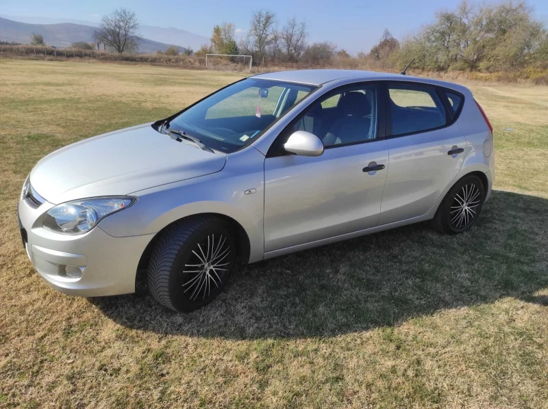 Hyundai I30, снимка 1 - Автомобили и джипове - 47946759