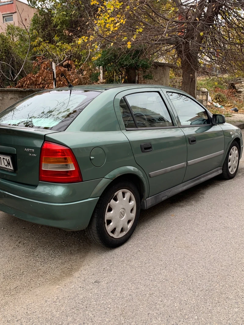 Opel Astra 2.0 Diesel, снимка 2 - Автомобили и джипове - 48066663