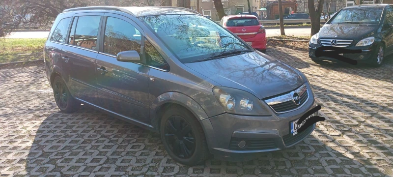 Opel Zafira, снимка 8 - Автомобили и джипове - 48090645