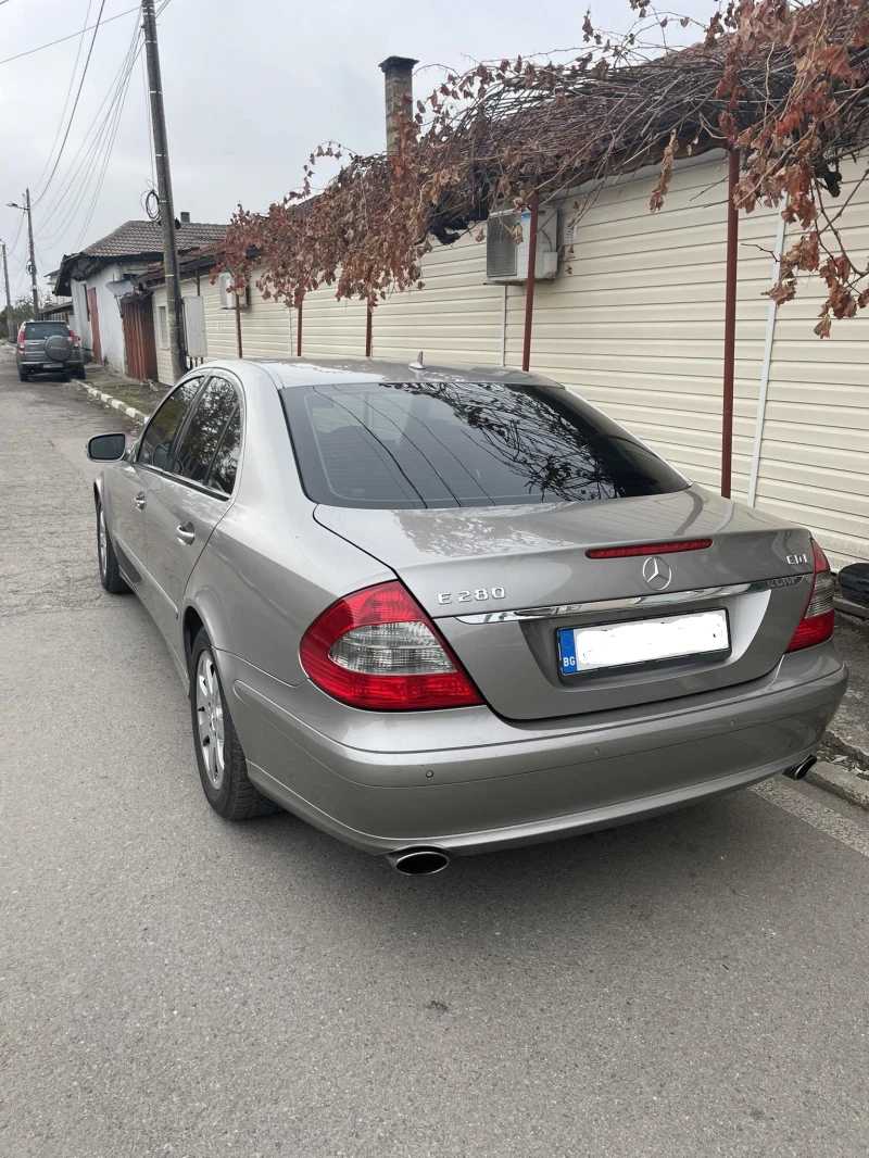 Mercedes-Benz E 280, снимка 4 - Автомобили и джипове - 48260428