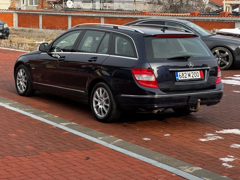 Mercedes-Benz C 220 АВТОМАТИК ОМ646 ГОЛЯМА НАВИГАЦИЯ ВНОС БЕЛГИЯ, снимка 8 - Автомобили и джипове - 48524202