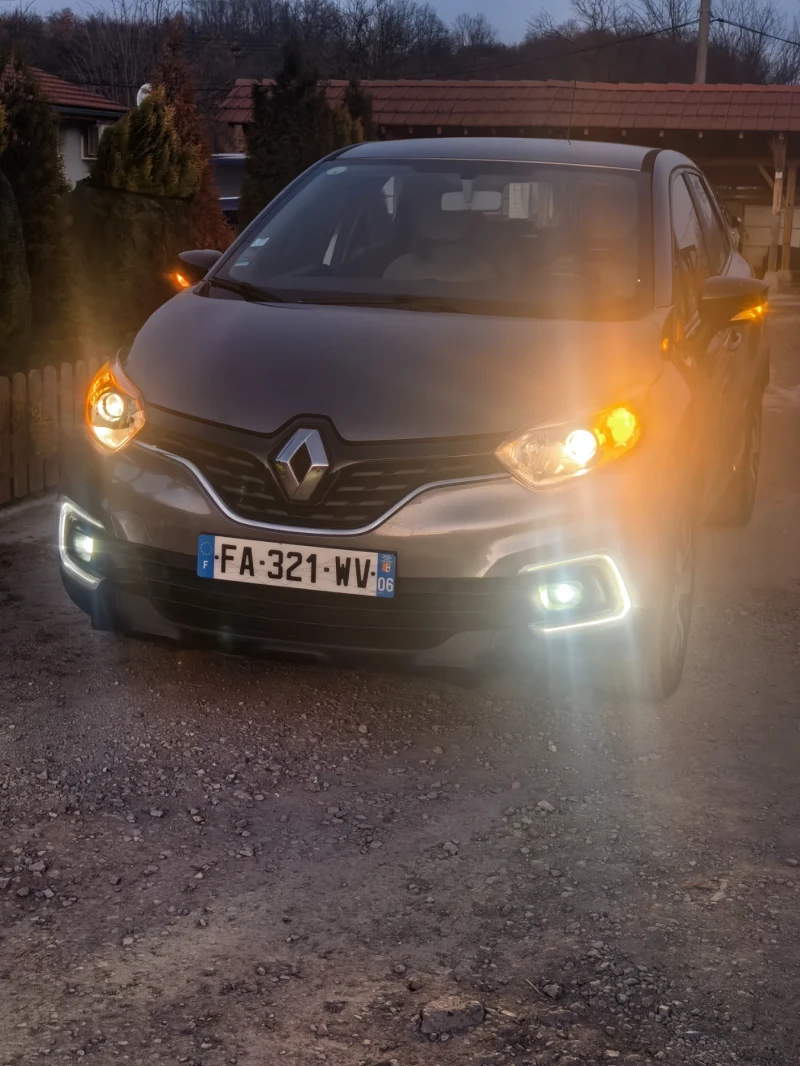 Renault Captur 1.5dci FACE E6, снимка 15 - Автомобили и джипове - 49015447