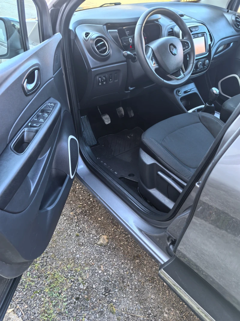 Renault Captur 1.5dci FACE E6, снимка 16 - Автомобили и джипове - 49015447