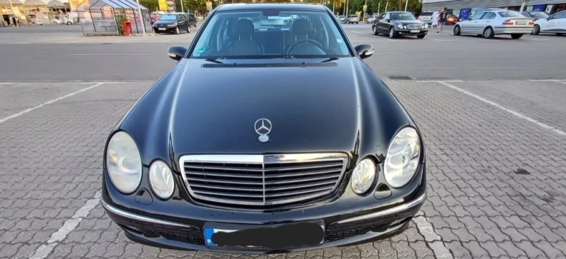 Mercedes-Benz E 220 CDI, снимка 1 - Автомобили и джипове - 49398574