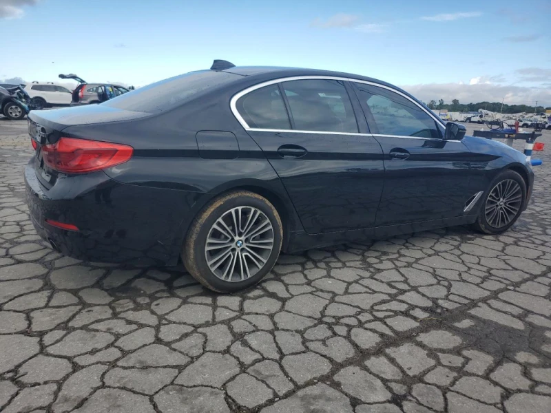 BMW 530 i M Sport / 2.0 Turbo / Harman Kardon /Ел. седалки, снимка 4 - Автомобили и джипове - 52241083