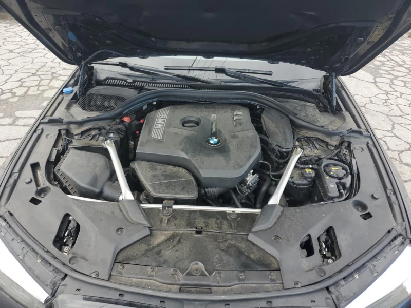 BMW 530 i M Sport / 2.0 Turbo / Harman Kardon /Ел. седалки, снимка 11 - Автомобили и джипове - 52241083