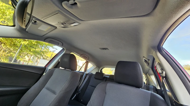 Mazda 3 1.6i 105HP CH-ТОП СЪСТ-РЕАЛНИ КМ-ЛИЗИНГ-ГАРАНЦИЯ, снимка 9 - Автомобили и джипове - 52279320