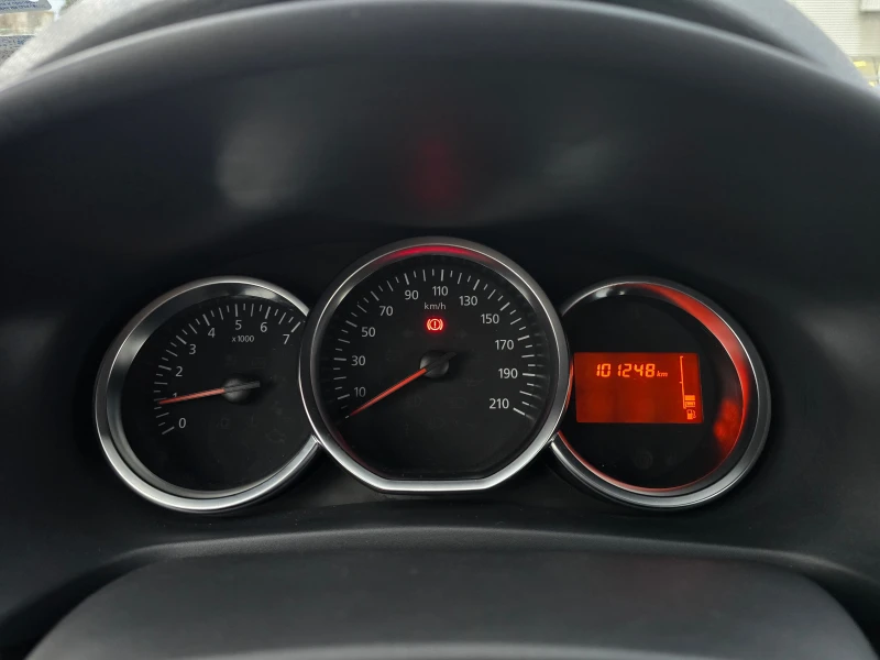 Dacia Logan MCV 1.5 dCi , снимка 11 - Автомобили и джипове - 52576895