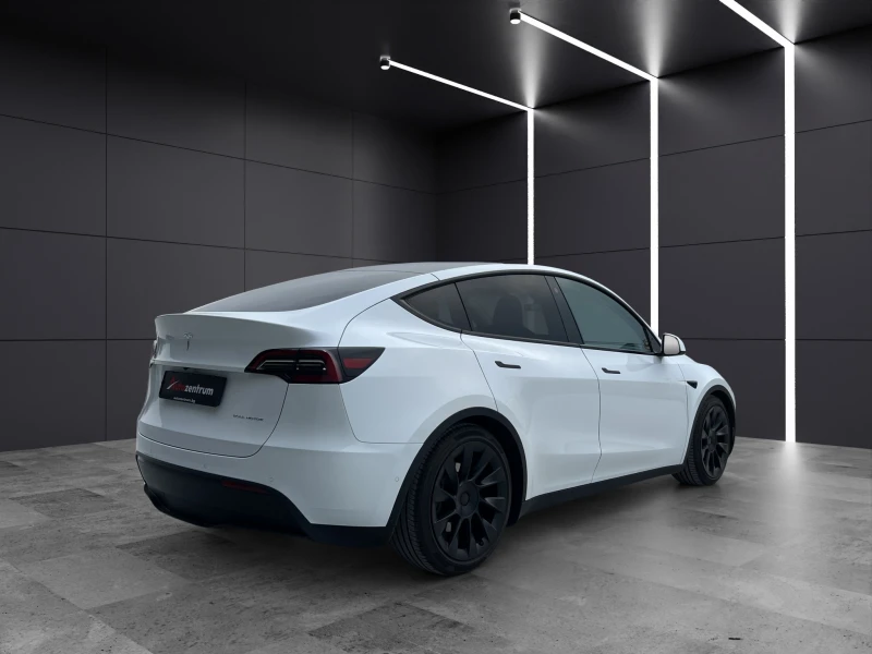 Tesla Model Y Long Range Dual AWD, снимка 3 - Автомобили и джипове - 52640949