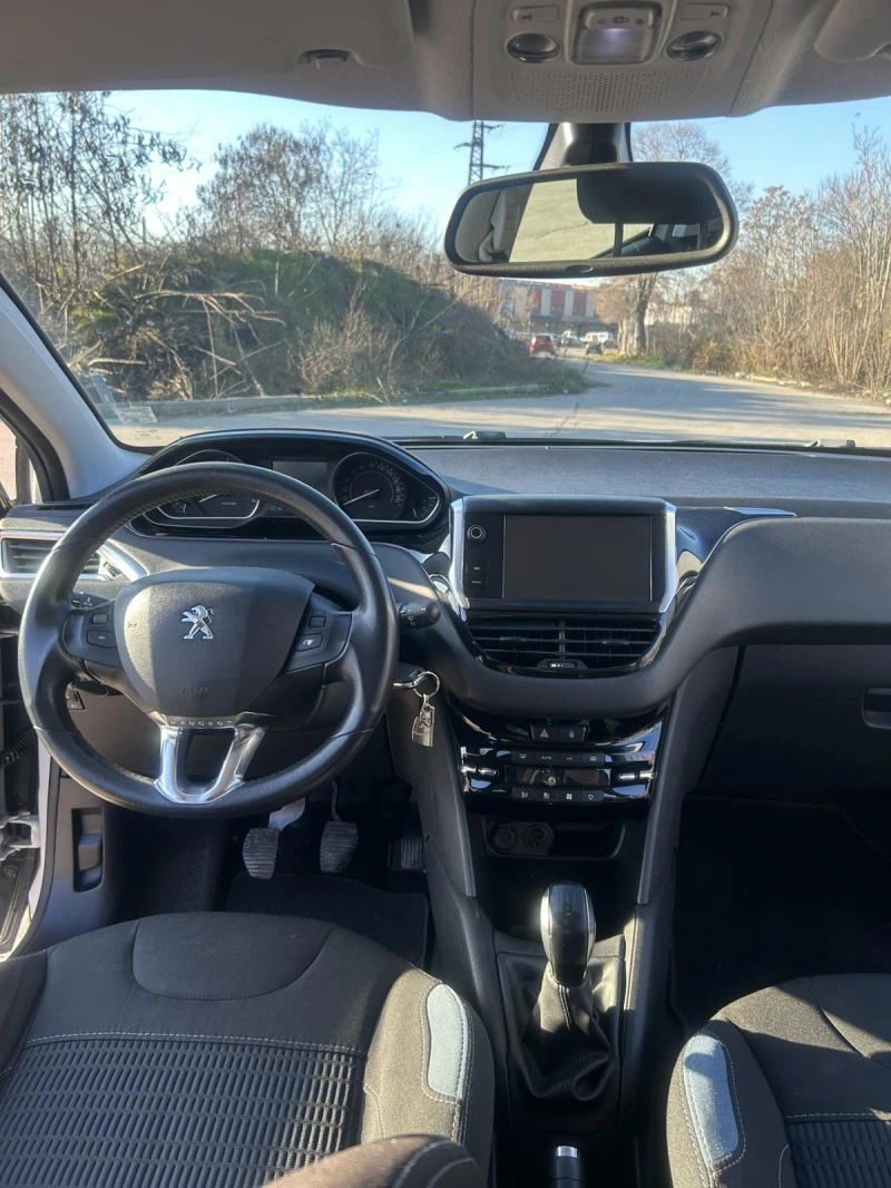 Peugeot 208 1.6 HDI Allure 92 к.с., снимка 9 - Автомобили и джипове - 52752935