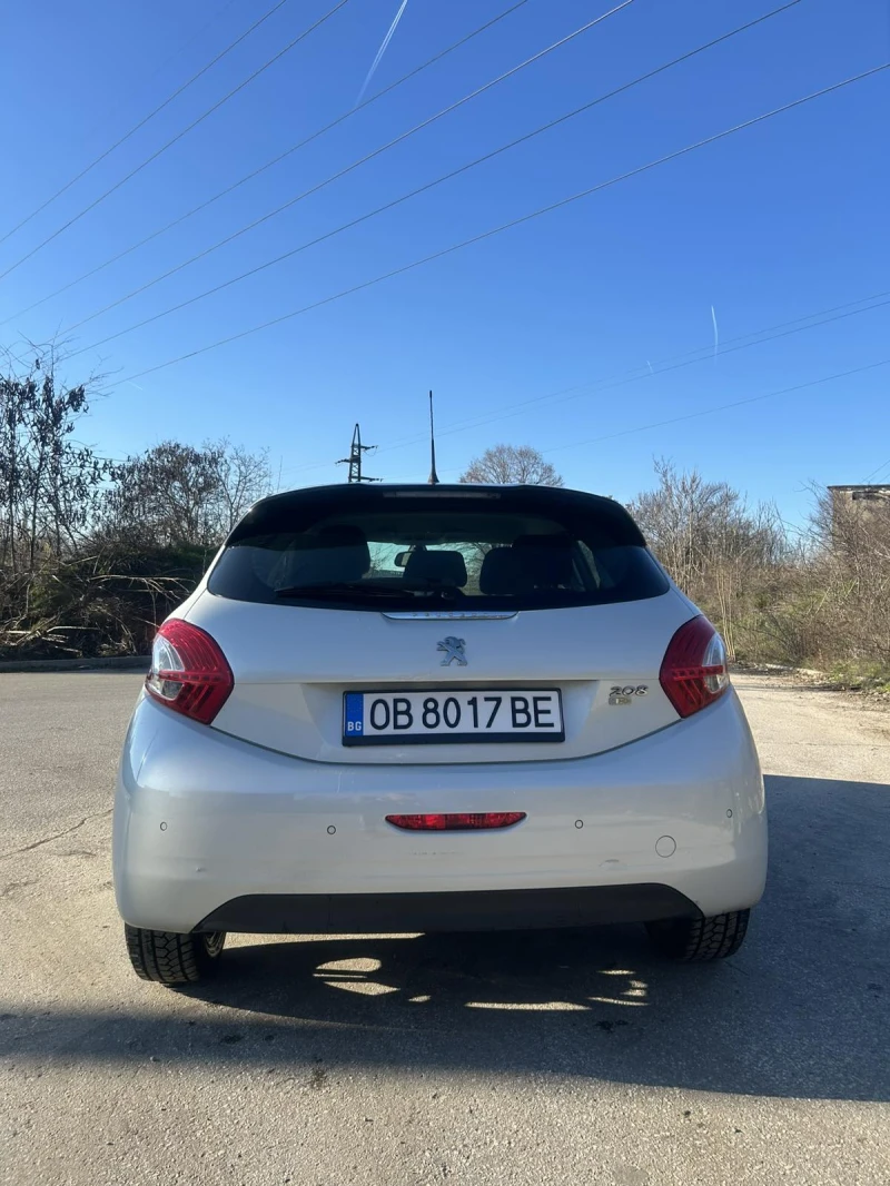 Peugeot 208 1.6 HDI Allure 92 к.с., снимка 6 - Автомобили и джипове - 52752935