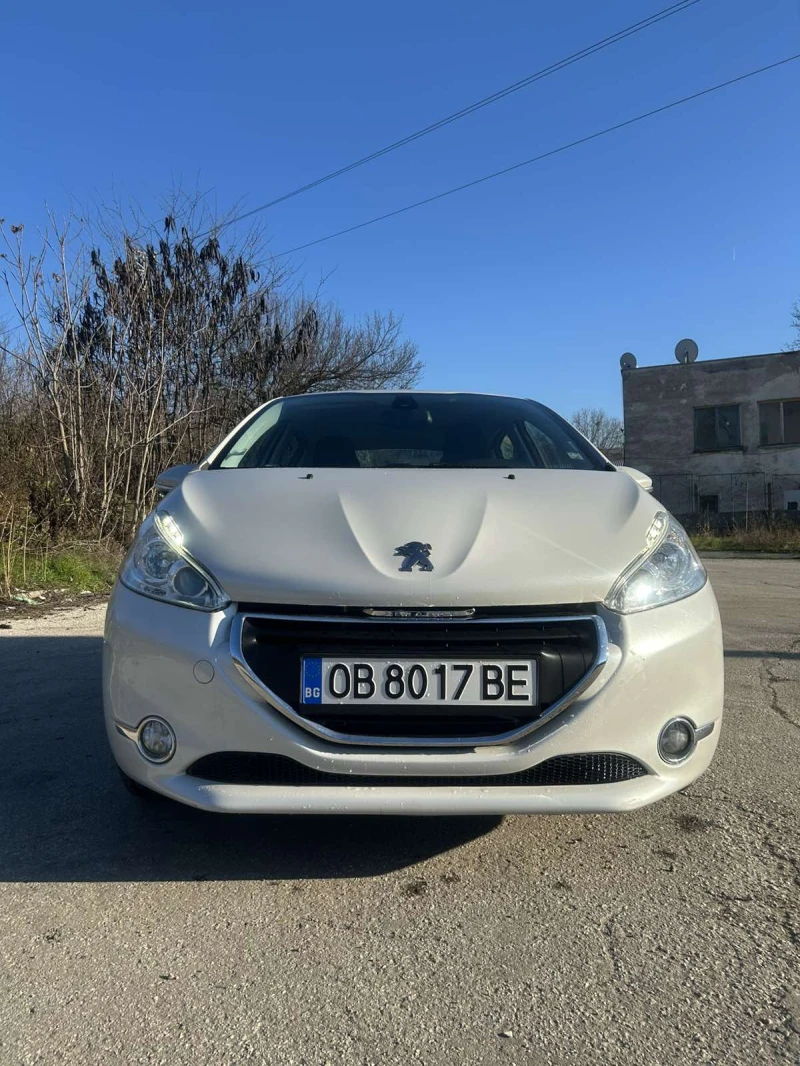 Peugeot 208 1.6 HDI Allure 92 к.с., снимка 2 - Автомобили и джипове - 52752935