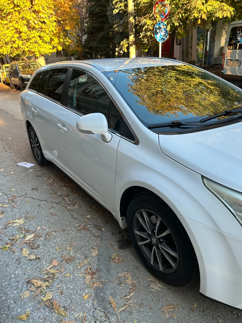 Toyota Avensis, снимка 2 - Автомобили и джипове - 52804106