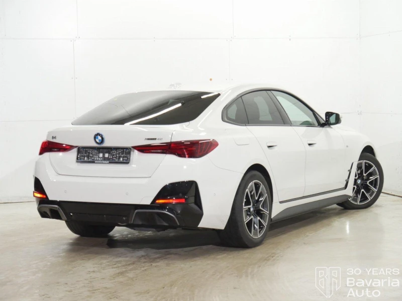 BMW i4 40 xDrive M Sport Paket, снимка 3 - Автомобили и джипове - 52834301
