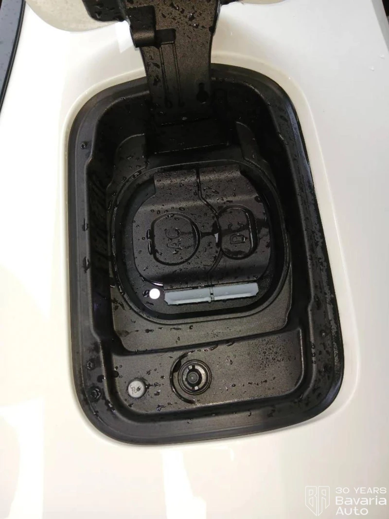 BMW i4 40 xDrive M Sport Paket, снимка 14 - Автомобили и джипове - 52834301