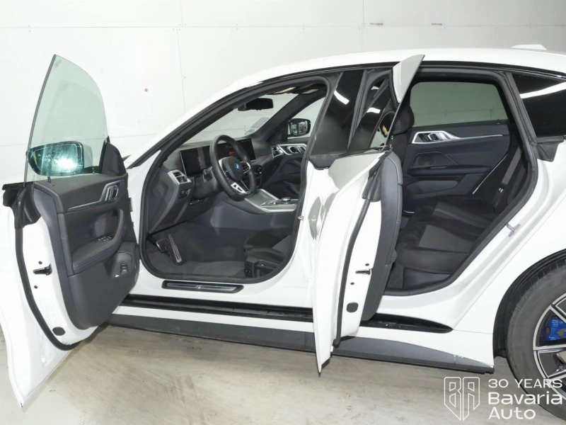 BMW i4 40 xDrive M Sport Paket, снимка 5 - Автомобили и джипове - 52834301