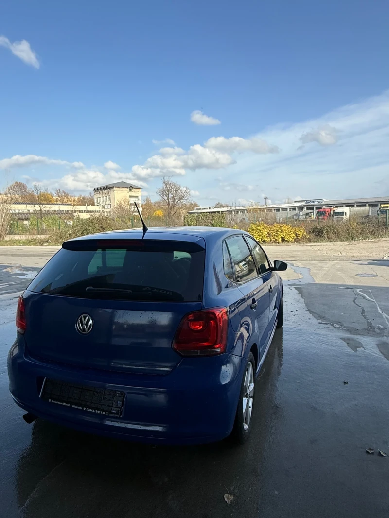 VW Polo, снимка 5 - Автомобили и джипове - 52950942