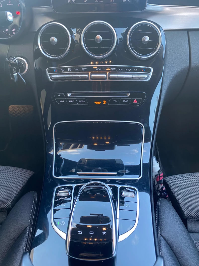 Mercedes-Benz C 200 Bluetec, avantgarde, снимка 6 - Автомобили и джипове - 53135725