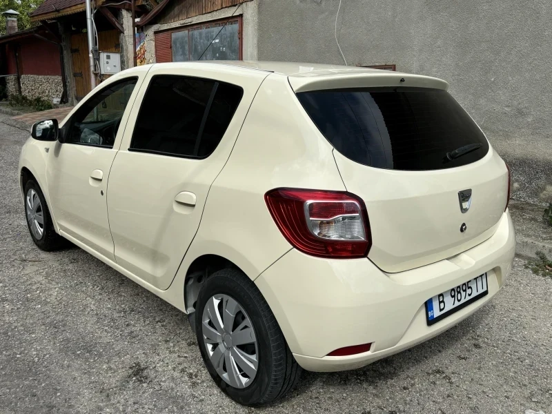 Dacia Sandero 1.2 LPG, снимка 5 - Автомобили и джипове - 49546209