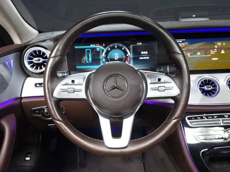 Mercedes-Benz CLS 400 D 4Matic, снимка 13 - Автомобили и джипове - 56210206