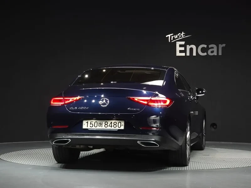 Mercedes-Benz CLS 400 D 4Matic, снимка 4 - Автомобили и джипове - 56210206