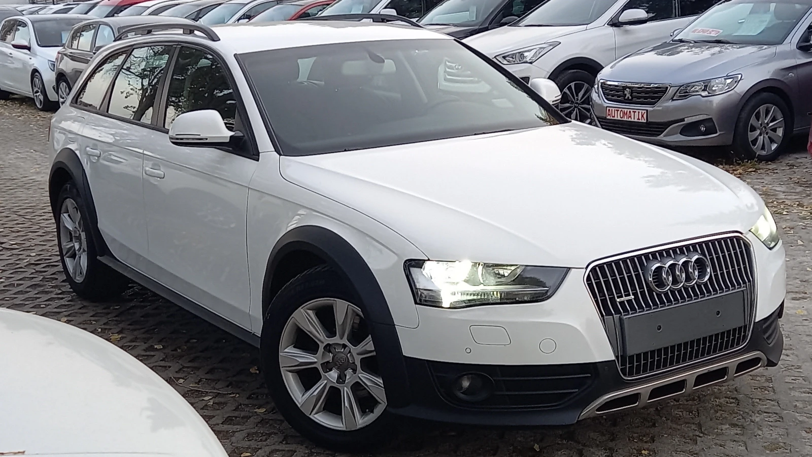 Audi A4 Allroad ИЗКЛЮЧИТЕЛНО ФЕЙС СЕРВИЗ КНИЖ ОБСЛУЖН УНИКТ 2.0TDi, снимка 1