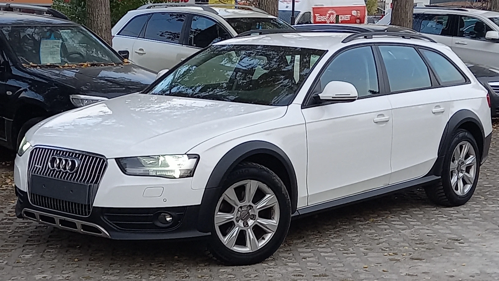 Audi A4 Allroad ИЗКЛЮЧИТЕЛНО ФЕЙС СЕРВИЗ КНИЖ ОБСЛУЖН УНИКТ 2.0TDi - изображение 2
