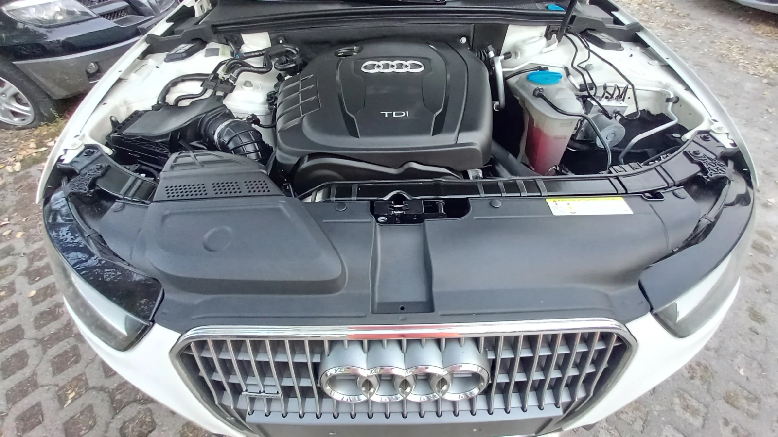 Audi A4 Allroad ИЗКЛЮЧИТЕЛНО ФЕЙС СЕРВИЗ КНИЖ ОБСЛУЖН УНИКТ 2.0TDi | Mobile.bg — изображение 15