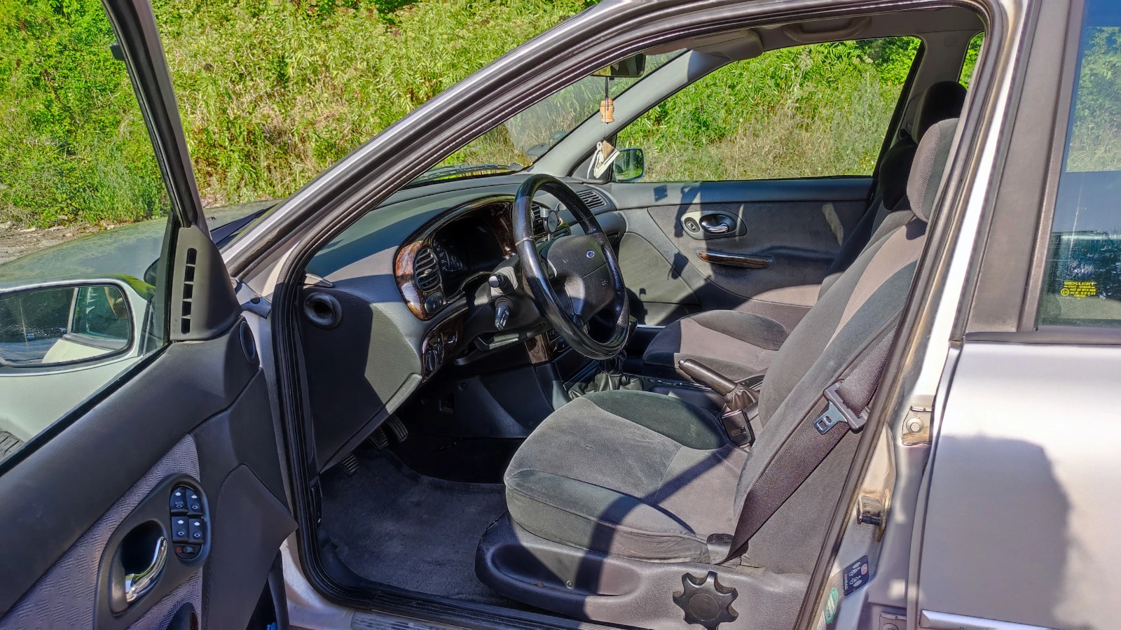 Ford Mondeo GHIA MK2 1.8 /Газ - изображение 6