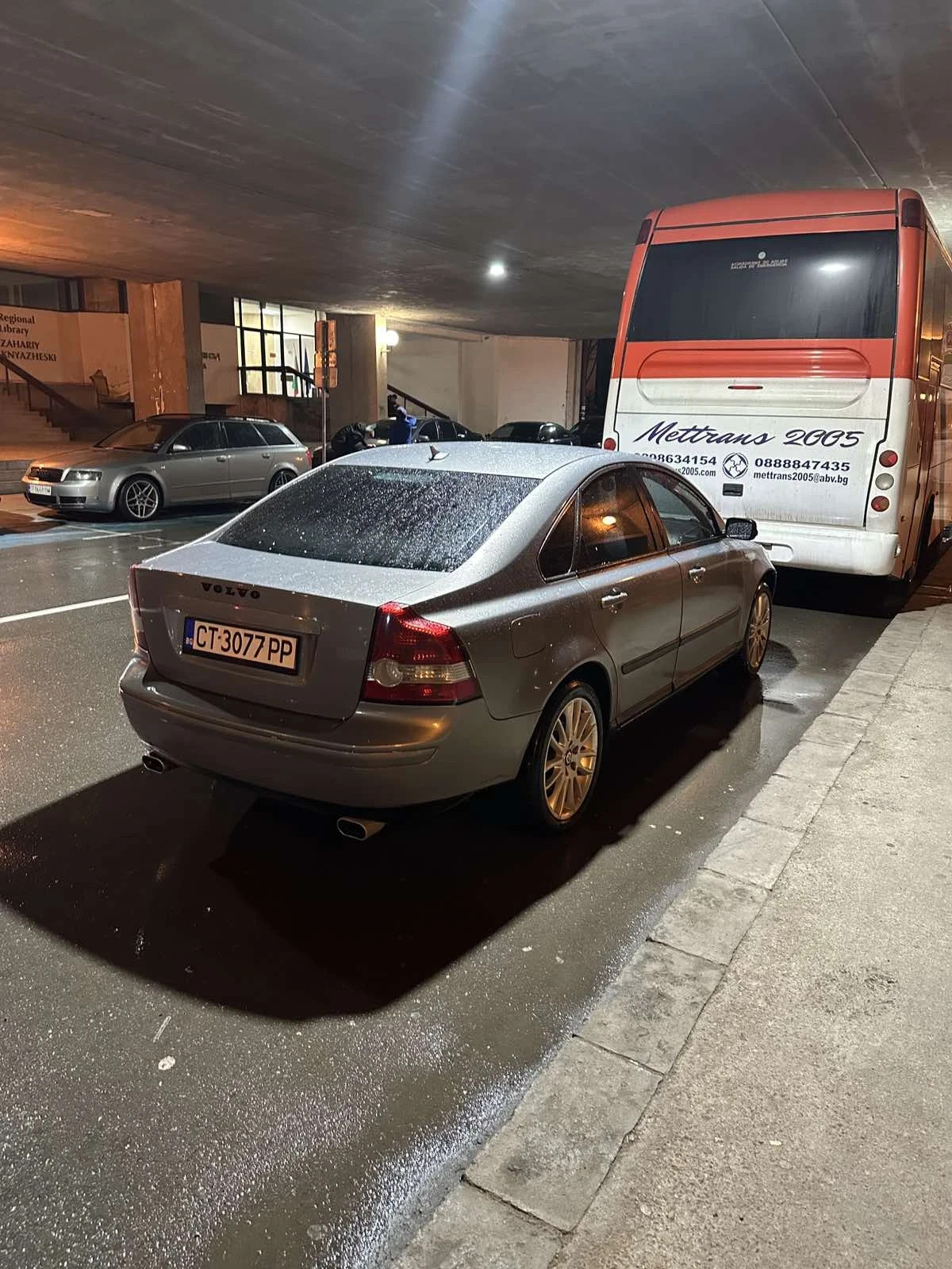 Volvo S40 2.4i - изображение 5